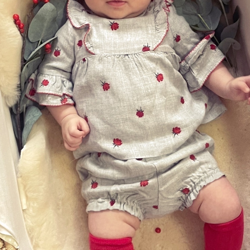 Rose print tip with bloomers